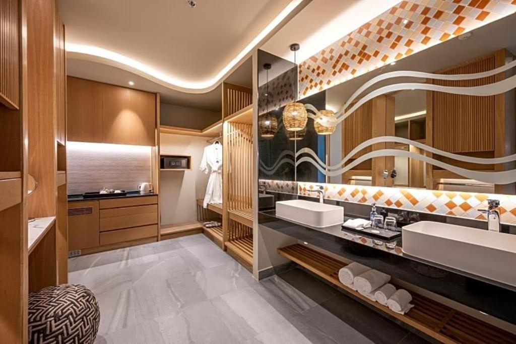 Metadee Elite Hotel Kata Beach  Eksteriør billede