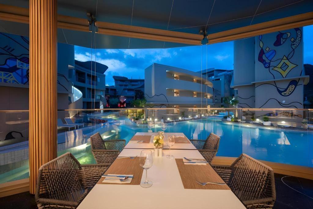 Metadee Elite Hotel Kata Beach  Eksteriør billede